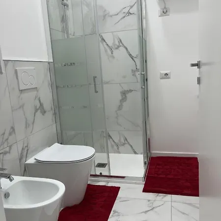 Interno Via Garibaldi Apartment *
