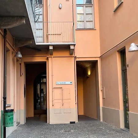 Interno Via Garibaldi Apartment *